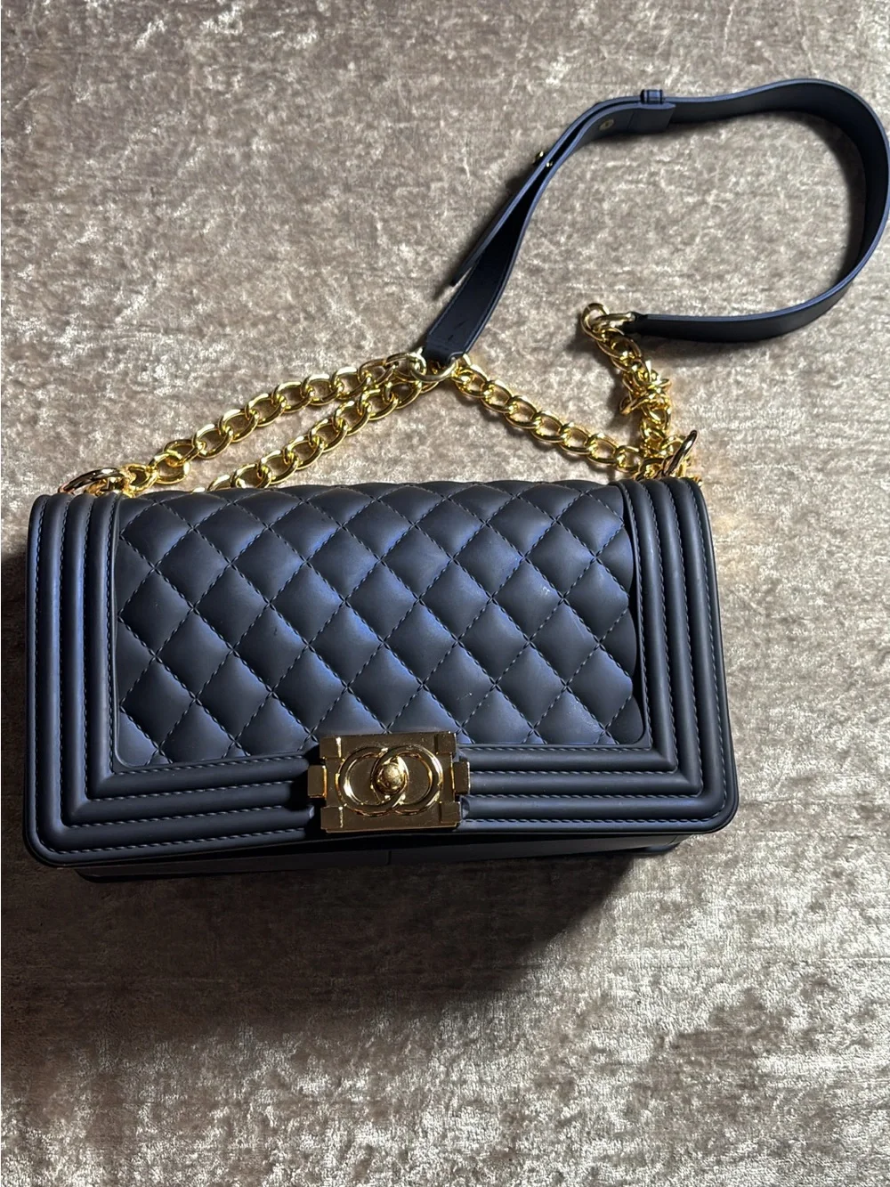 Quilted Chain Shoulder Bag - Black with Gold Hardware